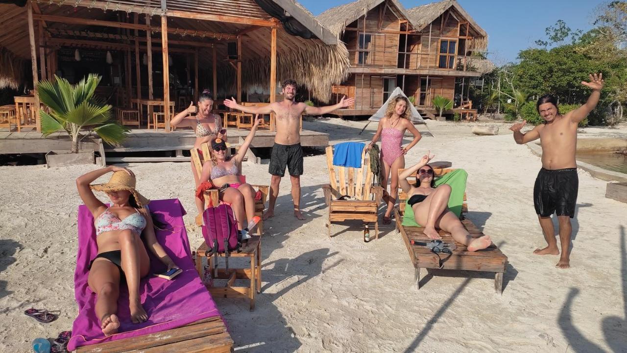Santa Lova Eco-Hostel Isla Tintipan Tintipan Island Exteriér fotografie