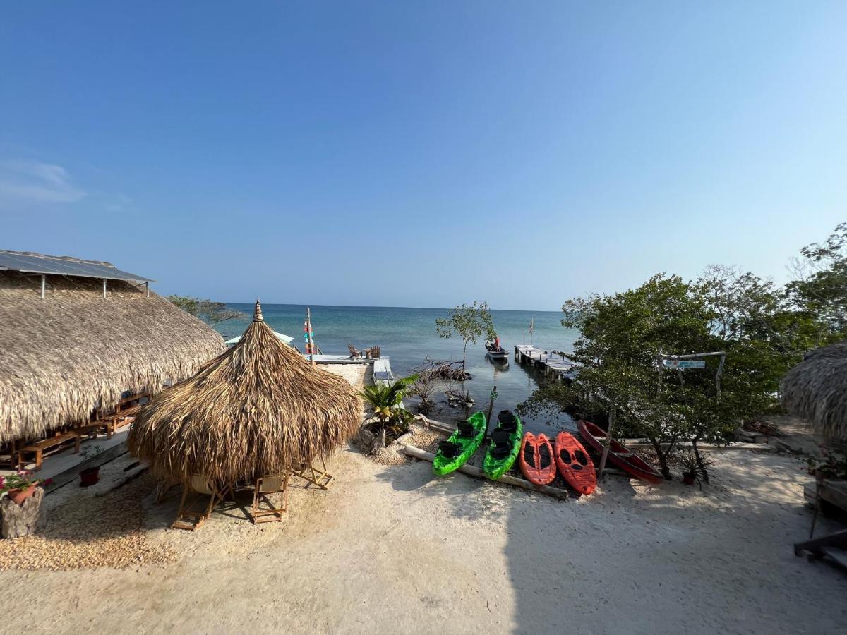 Santa Lova Eco-Hostel Isla Tintipan Tintipan Island Exteriér fotografie