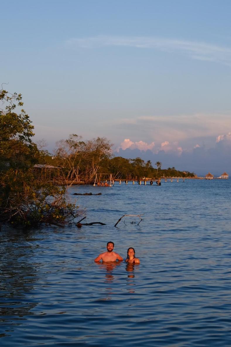 Santa Lova Eco-Hostel Isla Tintipan Tintipan Island Exteriér fotografie