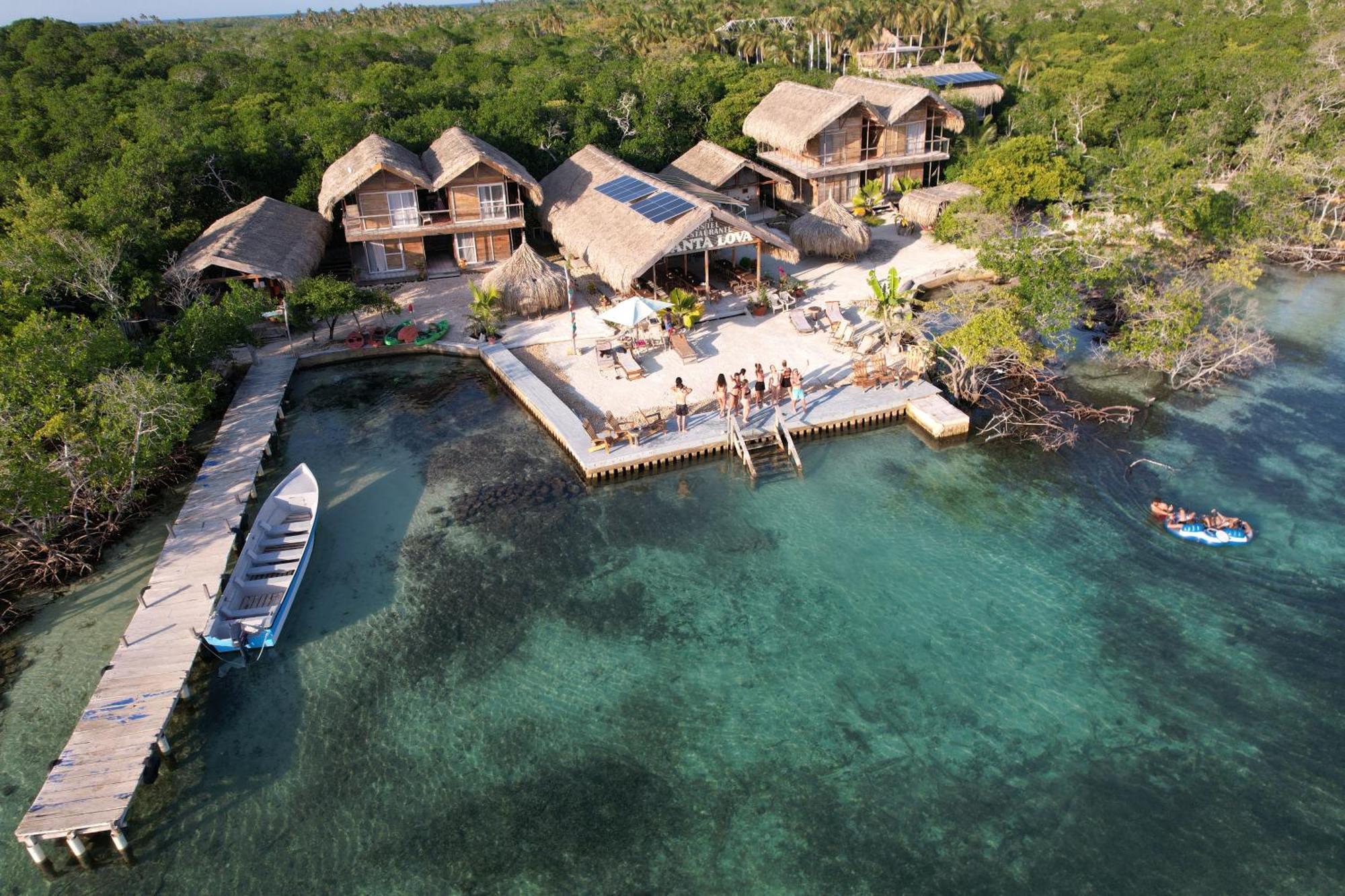 Santa Lova Eco-Hostel Isla Tintipan Tintipan Island Exteriér fotografie